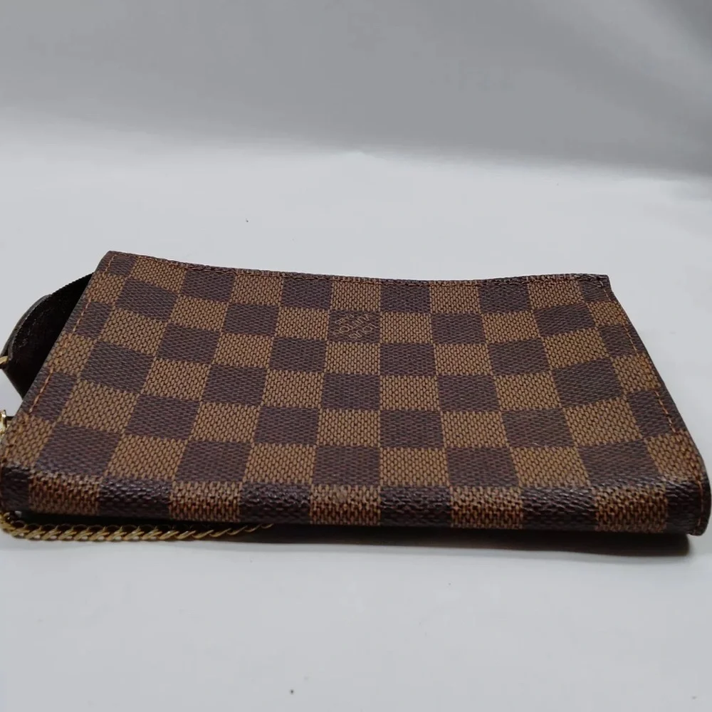 Louis Vuitton LV Accessory pouch Bucket pouch Brown Damier